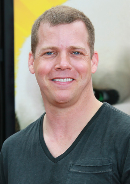 “Wayward Pines” Star <b>Tim Griffin</b> Joins Kevin Hart and Dwayne Johnson In “ <b>...</b> - Tim-Griffin-Premiere-DreamWorks-Animation-FwaqmAMSwsyl