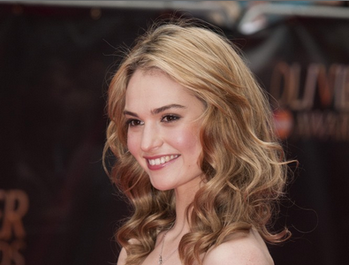 Lily_James
