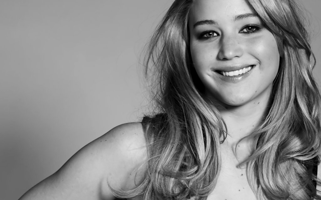 jennifer_lawrence_hd_wallpaper_1_by_beeniaktor-d4y5bra-jpg