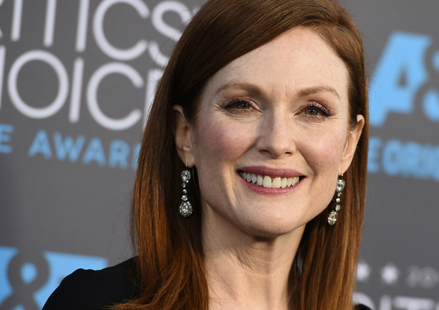 julianne-moore_640x480_41421488287