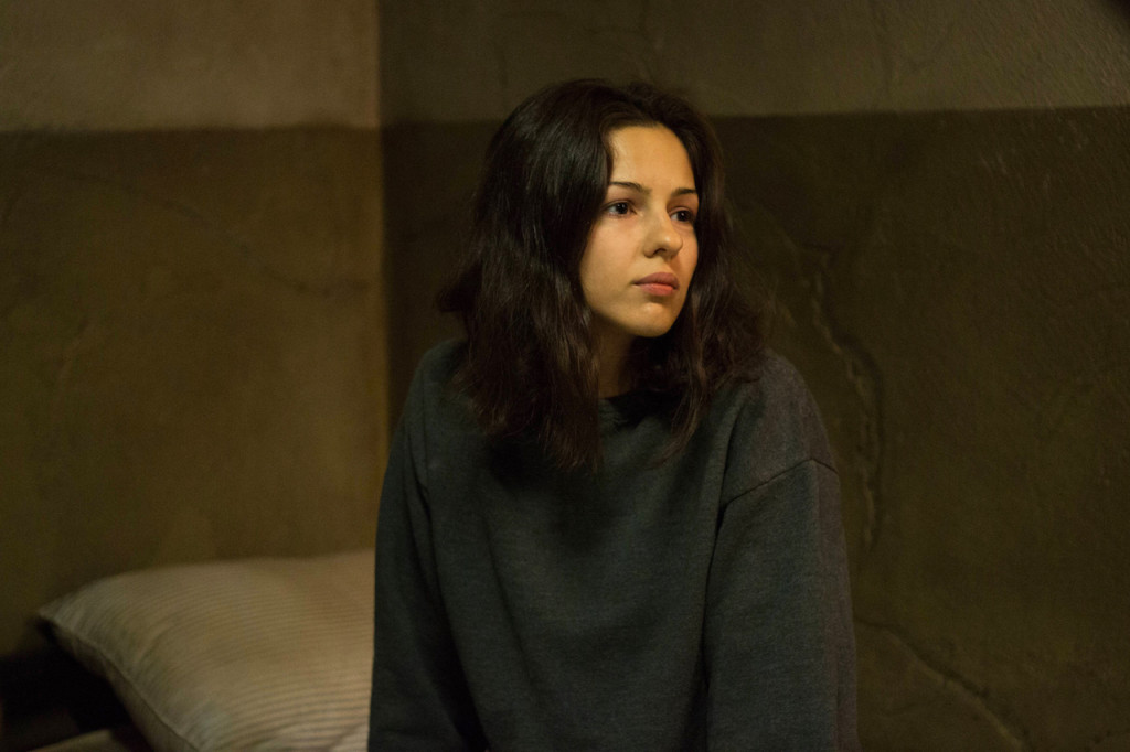 THE AMERICANS -- "Chloramphenicol" Episode 404 (Airs, Wednesday, April 6 30, 10:00 pm/ep) -- Pictured: Annet Mahendru as Nina Krilova. CR: Jessica Miglio/FX