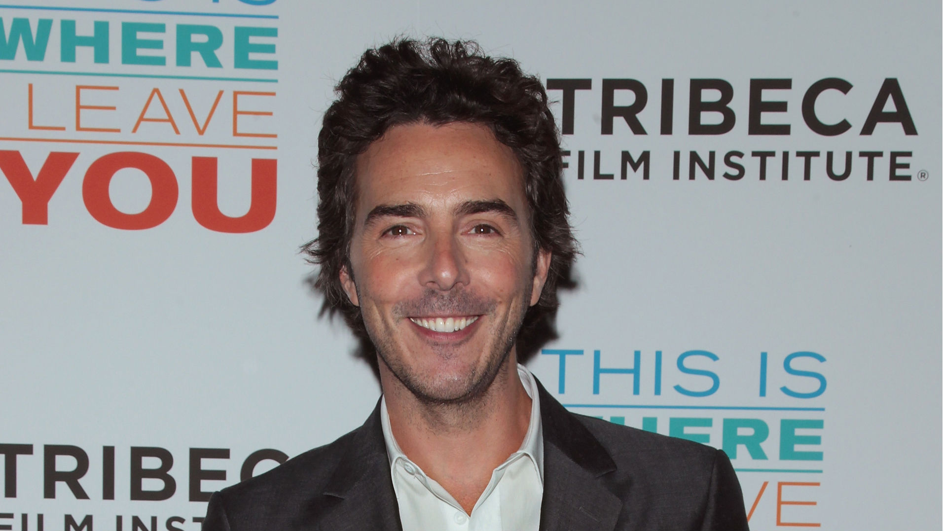 "Starman" Remake Taps "Night At The Museum" Director Shawn Levy The