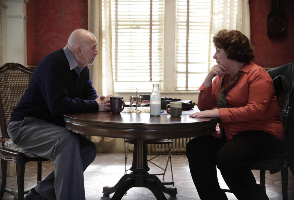 THE AMERICANS -- "The Magic of David Copperfield V. The Statue of Liberty Disappears" Episode 408 (Airs, Wednesday, May 4, 10:00 pm/ep) -- Pictured: (l-r) Frank Langella as Gabriel, Margo Martindale as Claudia. CR: Patrick Harbron/FX