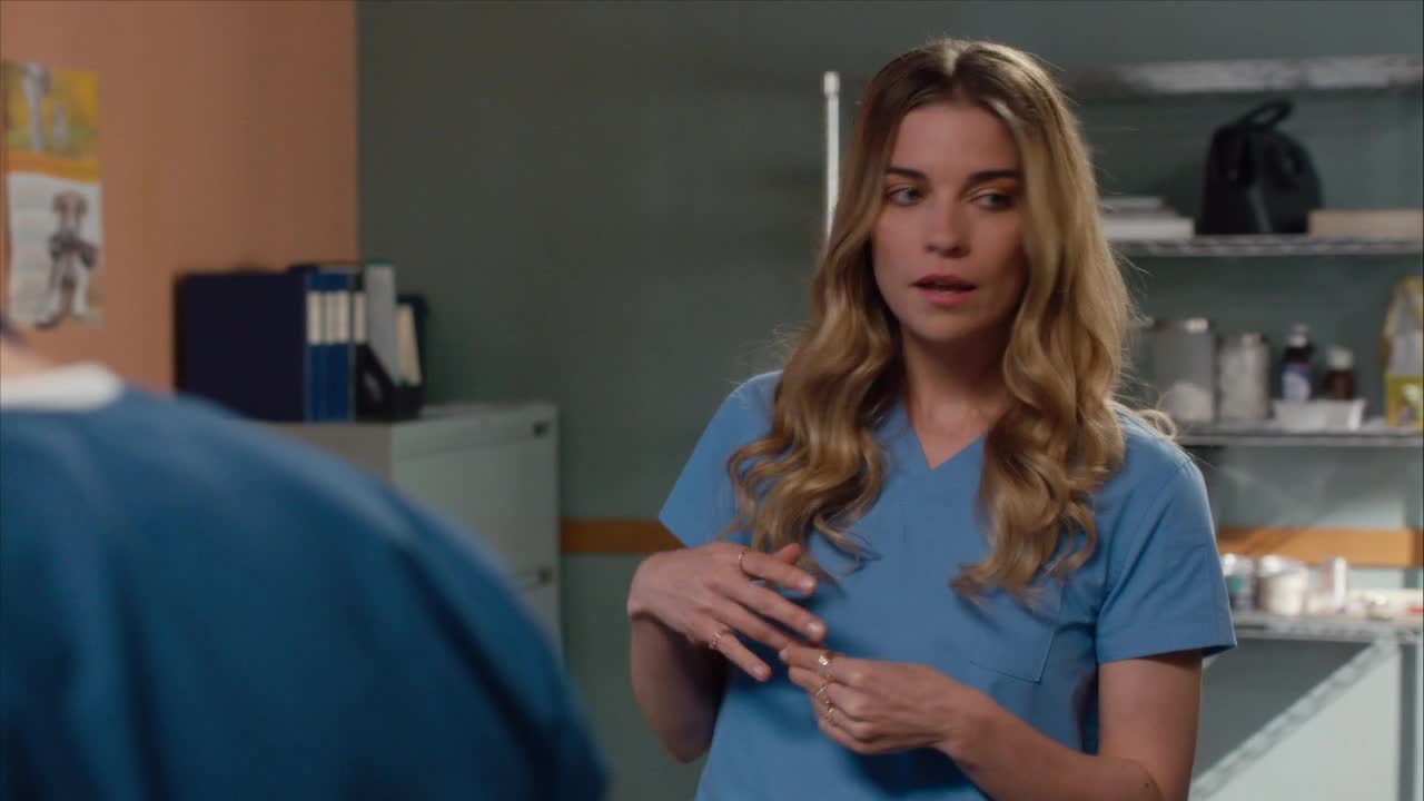 SCHITT'S CREEK Review "Ronnie's Party" The Tracking Board