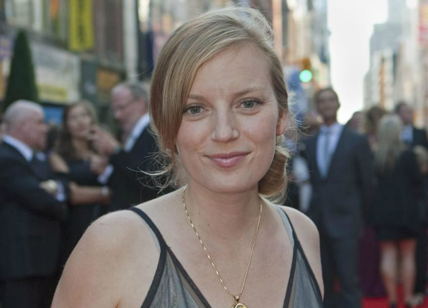 Sarah-Polley-pregnant-with-first-child