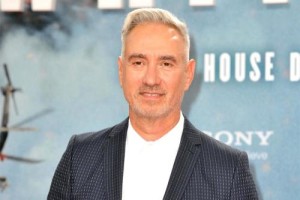 roland-emerich-d21a3d50848c2b68d5bf9a71c0e3ae009d2feda3.jpg.pagespeed.ce.AU6BVsruUA