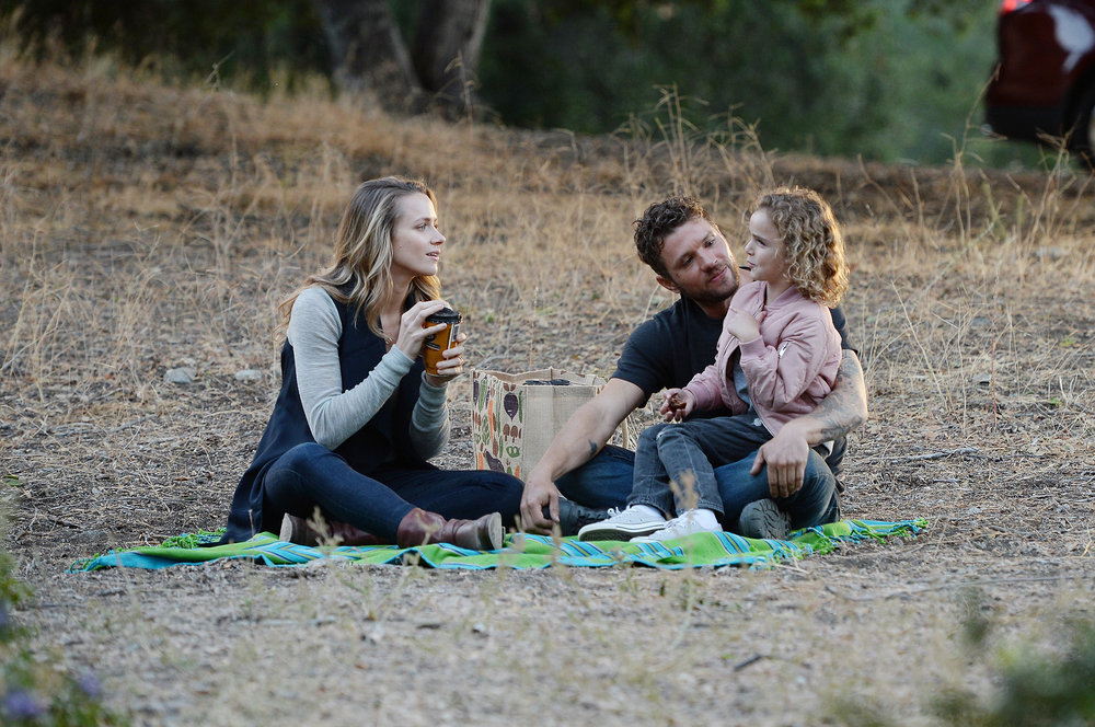 SHOOTER -- "Killing Zone" Episode 106 -- Pictured: (l-r) Shantel Vansanten as Julie Swagger, Ryan Phillippe as Bob Lee Swagger, Lexy Kolker as Mary Swagger -- (Photo by: Jeff Daly/USA Network)